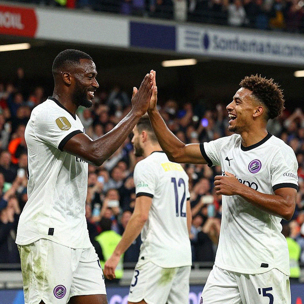 Tuchel, Alexander-Arnold và bài kiểm tra không gian ở Wembley Tuchel, Alexander-Arnold và bài kiểm tra không gian ở Wembley
