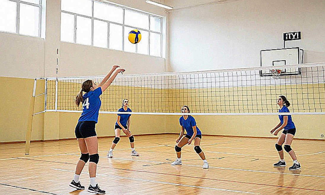 Suhl giành Supercup đầu tiên: ba set hai điểm và một hàng phục vụ biết siết đúng lúc