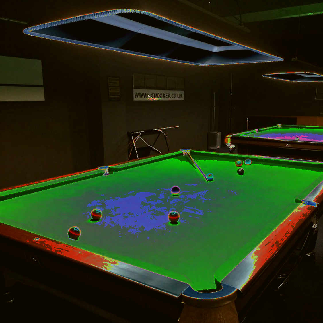 Tám vương miện ở Sofia: kiến trúc ẩn của giải snooker khuyết tật châu Âu