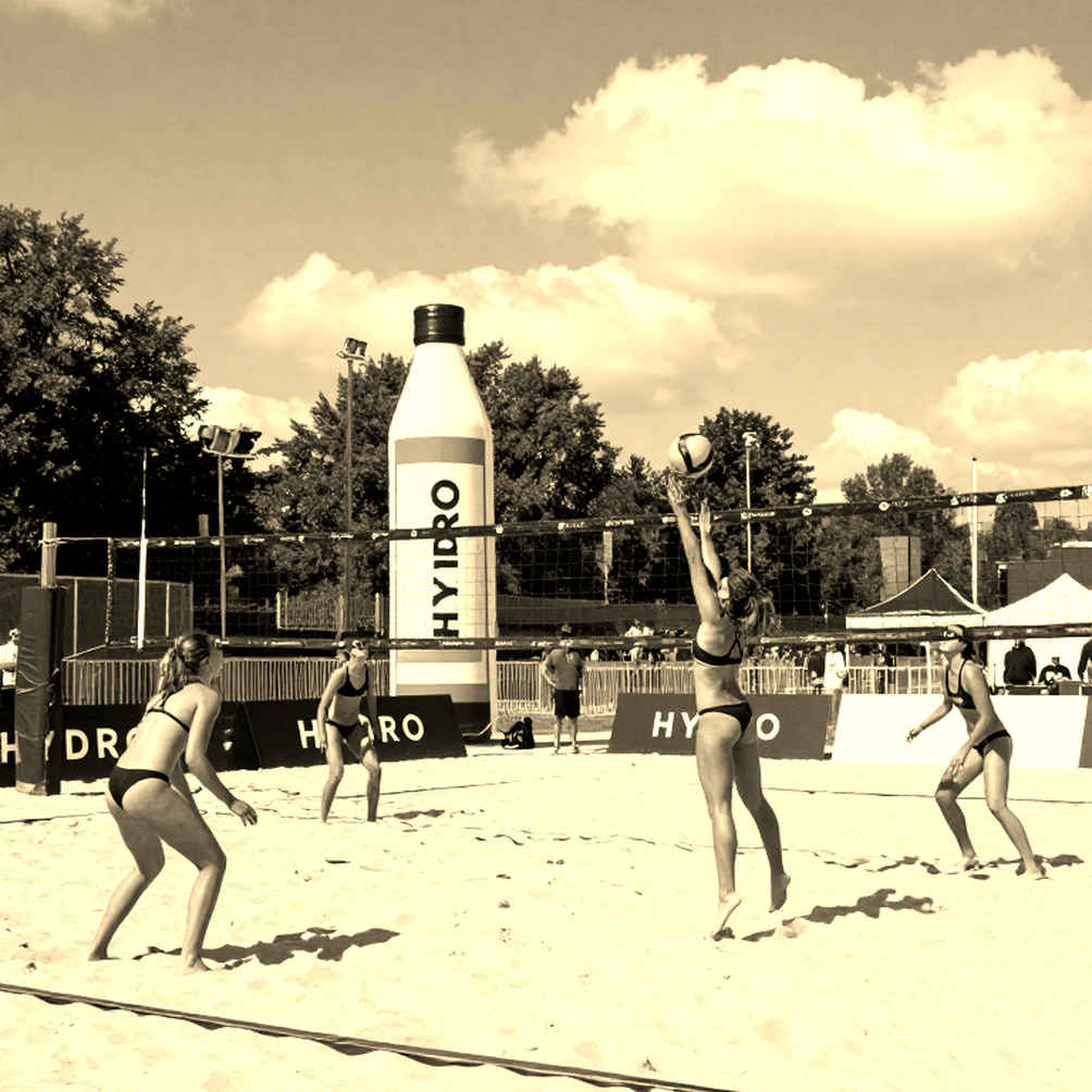 30 năm MOP NCAA: Từ Kerri Walsh đến Kyndal Stowers, danh hiệu bị bóp méo bởi danh vọng hậu trường