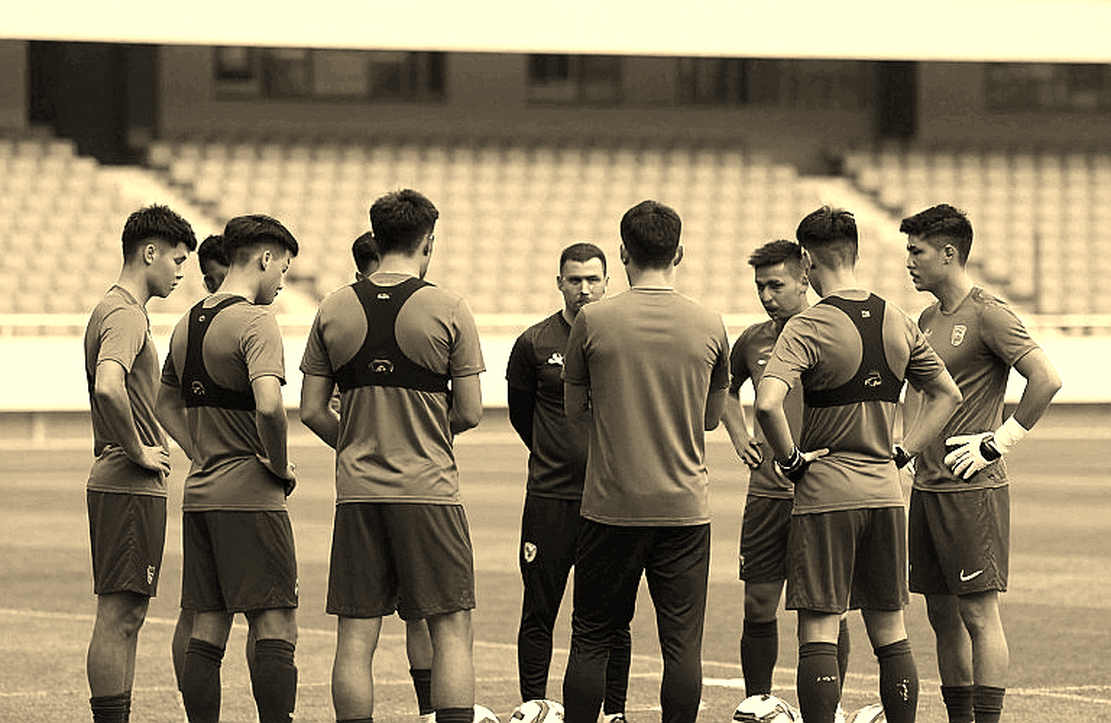 Zidane, mười bốn năm và sáu gương mặt chưa từng được gọi tên