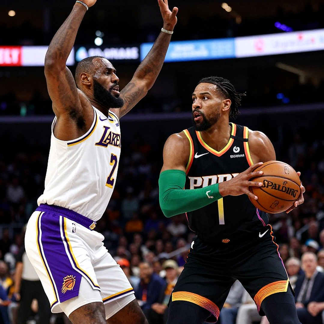 Amen Thompson ký hợp đồng gia hạn kỷ lục 208 triệu USD với Houston Rockets: Phân tích vai trò và triển vọng Amen Thompson ký hợp đồng gia hạn kỷ lục 208 triệu USD với Houston Rockets: Phân tích vai trò và triển vọng