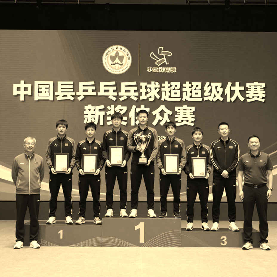 Ilhan Fakili xuống U21 một trận: bản hợp đồng thứ hai không ai ký trên sân cỏ