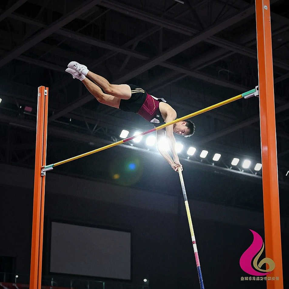The $75,000 Silver in Budapest: When Money Changes Places in Athletics The $75,000 Silver in Budapest: When Money Changes Places in Athletics