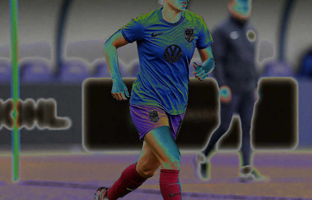 NK thua T1 ở game thứ bảy chung kết FC Pro Champions Cup 2026: Lê Hà Anh Tuấn và khoảng lặng sau pha cản phá