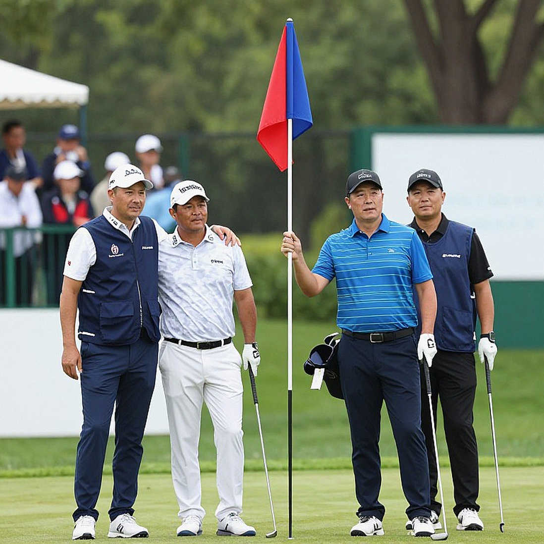 Todd Clements and the 64-Stroke Opening Round: When First-Round Data Doesn't Tell the Whole Story at the Omega European Masters Todd Clements and the 64-Stroke Opening Round: When First-Round Data Doesn't Tell the Whole Story at the Omega European Masters