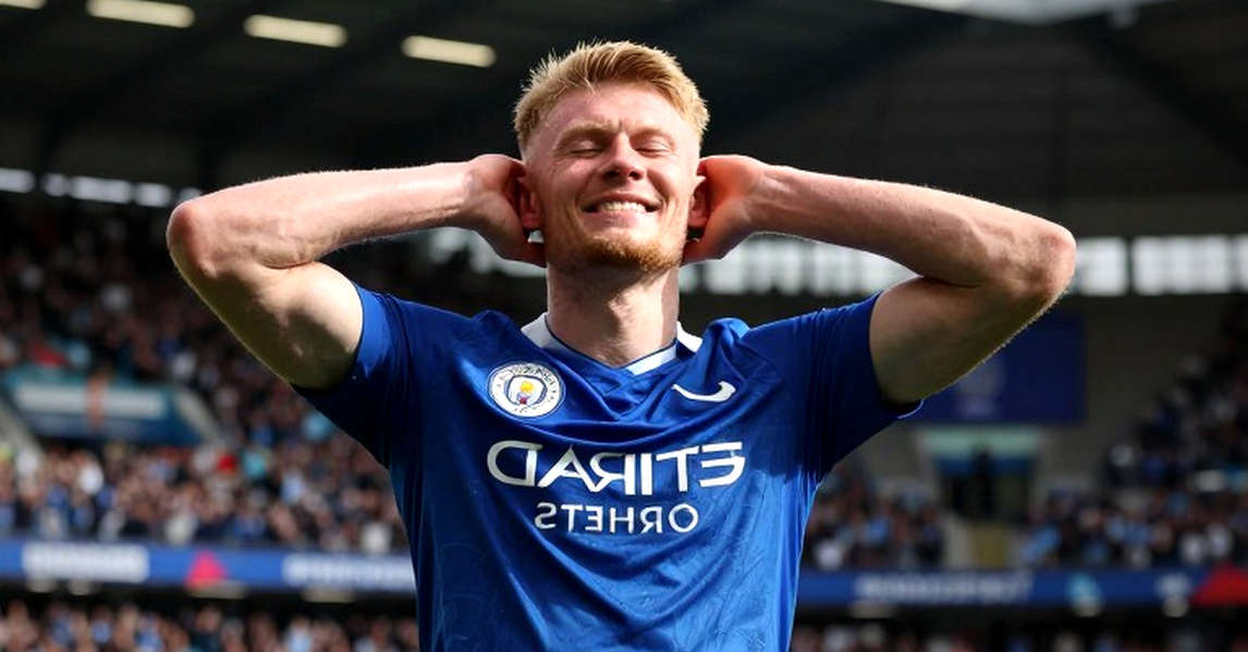 Manchester United không thuộc về các tỷ phú: Tuyên bố mất niềm tin của nhóm cổ động viên và ranh giới quyền lực đang dịch chuyển