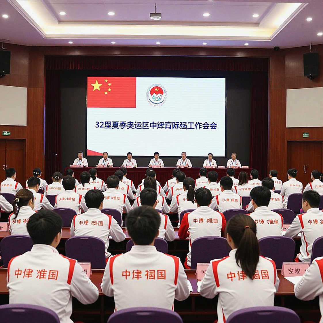 Bảy mươi phút ở Asiad 2026: Lakshya Sen, chuỗi 10 điểm bị đánh cắp và bài toán quản trị sai số