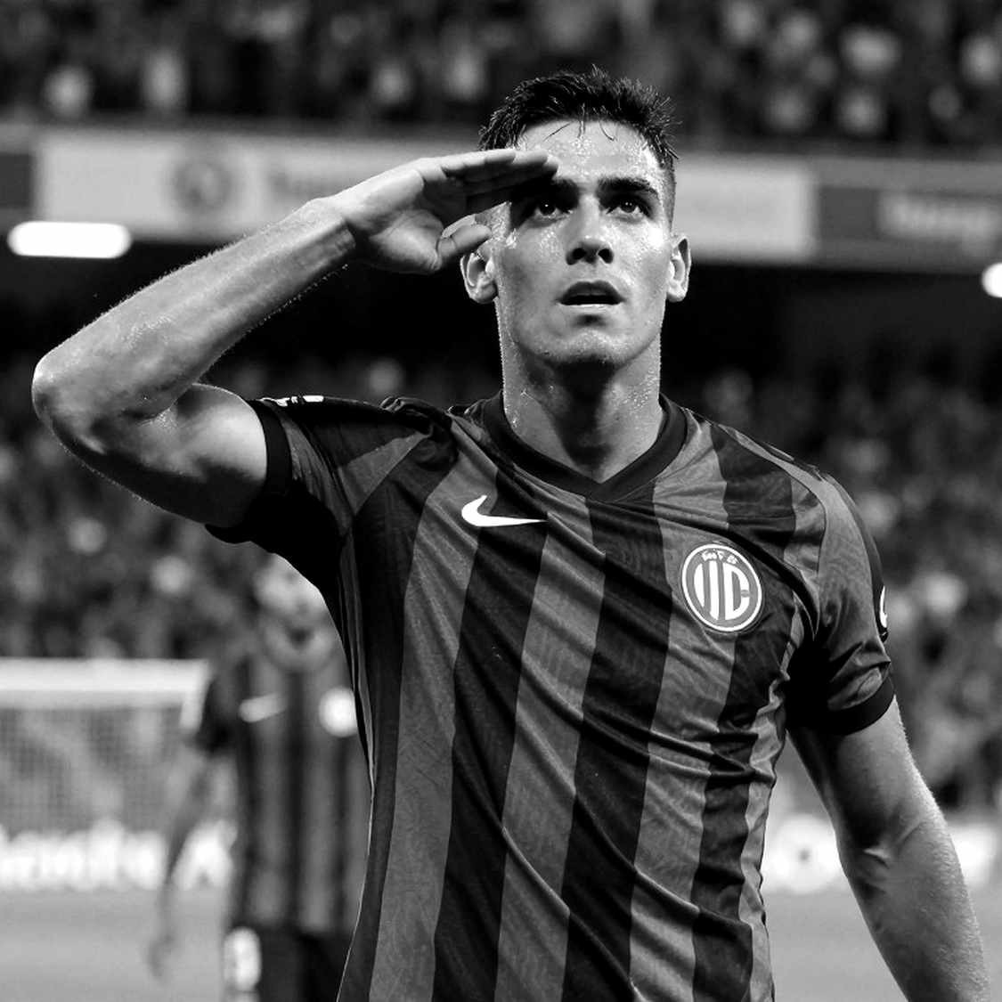 Inter Draw Roma 2-2: Chivu Keeps His Half-Time Words Private, and a First-Half Pattern Is Repeating Inter Draw Roma 2-2: Chivu Keeps His Half-Time Words Private, and a First-Half Pattern Is Repeating