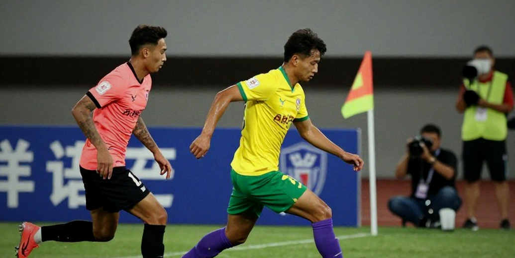 Dockers Derby, cú gỡ phút cuối của Mavropanos và vết nứt mang tên Burnley Dockers Derby, cú gỡ phút cuối của Mavropanos và vết nứt mang tên Burnley