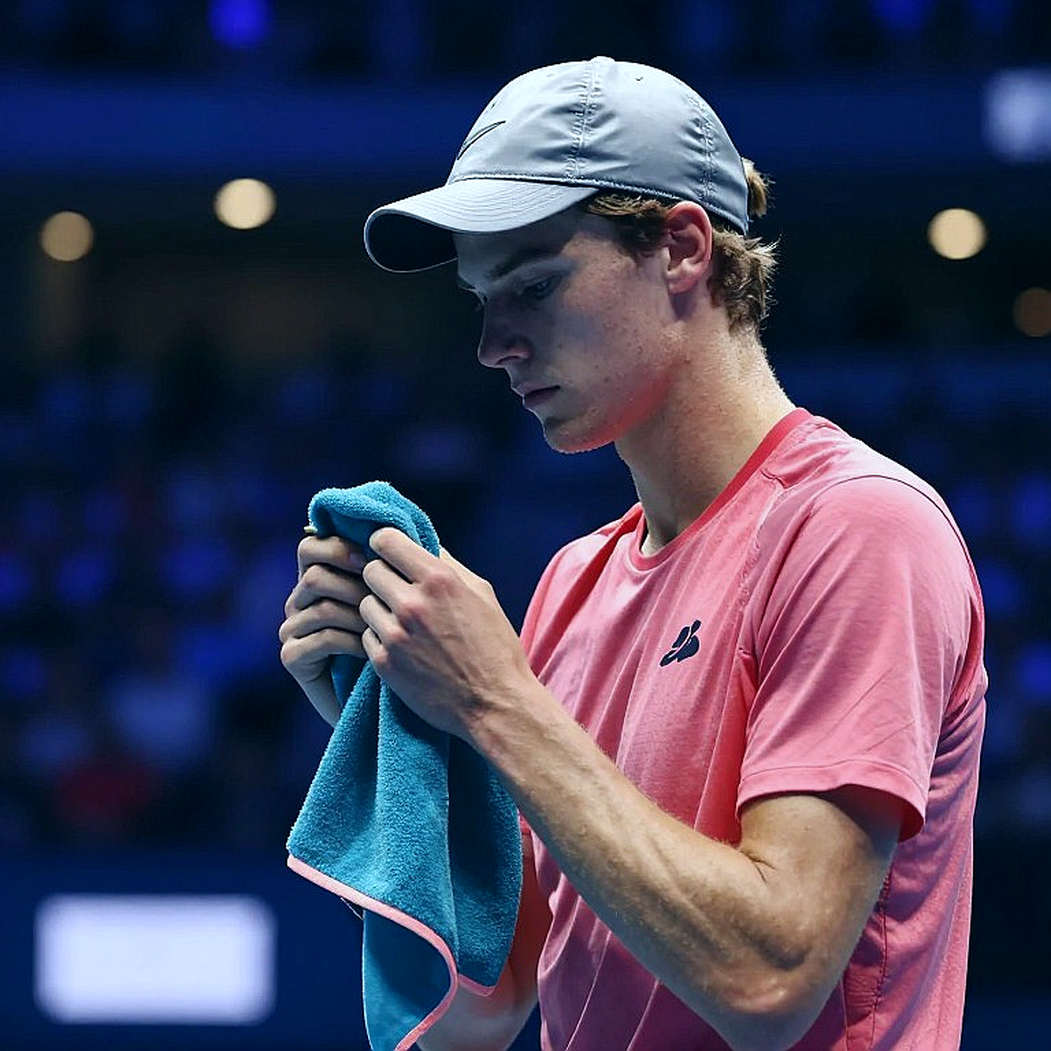Zverev vào bán kết Thượng Hải: khi 80% giao bóng số một kể câu chuyện thay cho bảng điểm