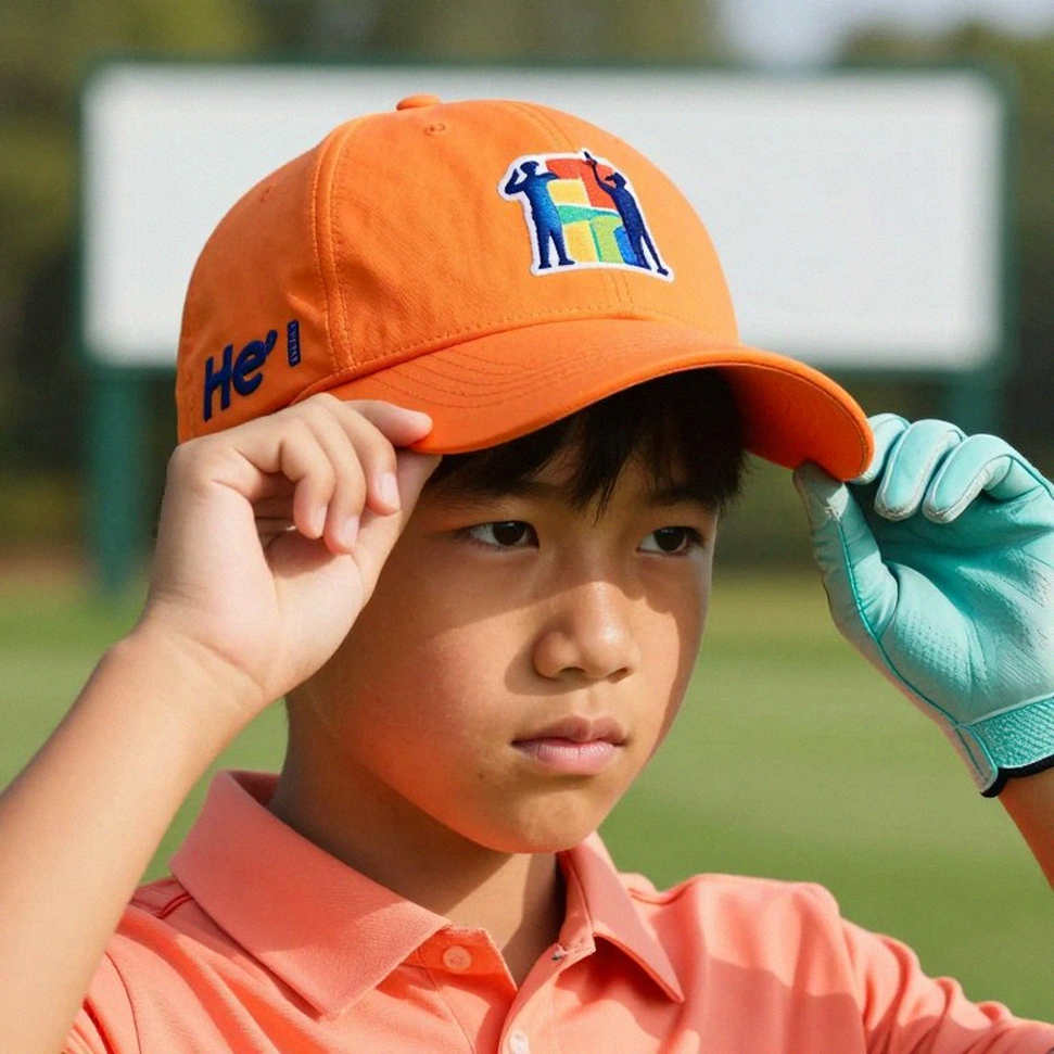 Chacarra dẫn hai gậy tại DP World India Championship khi vòng ba phải hoãn vì thiếu sáng