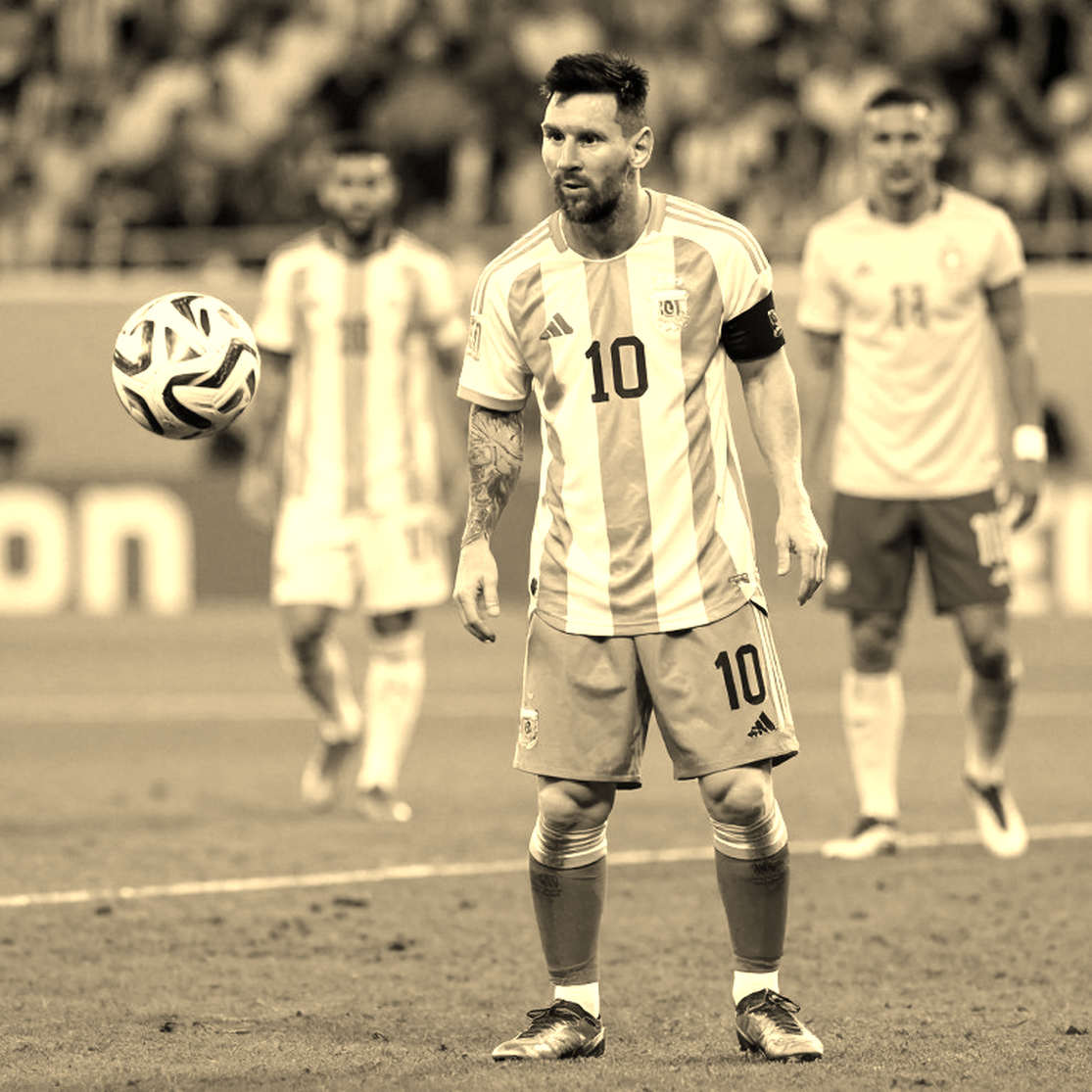 21 bàn nữa: João Félix, Cristiano Ronaldo và một đội tuyển được xây quanh ký ức