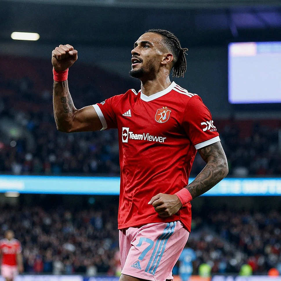 Red Card for a Gun-Gesture Celebration: Israel Lose Saied Abu Farchi at the Most Expensive Moment Red Card for a Gun-Gesture Celebration: Israel Lose Saied Abu Farchi at the Most Expensive Moment